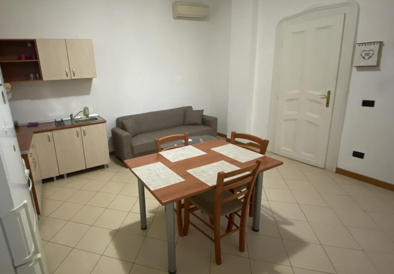 Apartament Piata Victoriei Timisoara Leilighet Eksteriør bilde